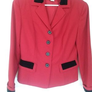100% WOOL RED JACKET WITH BLACK ACCENT